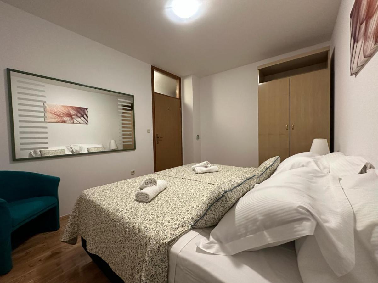 Family Apartment Makarska Exterior photo